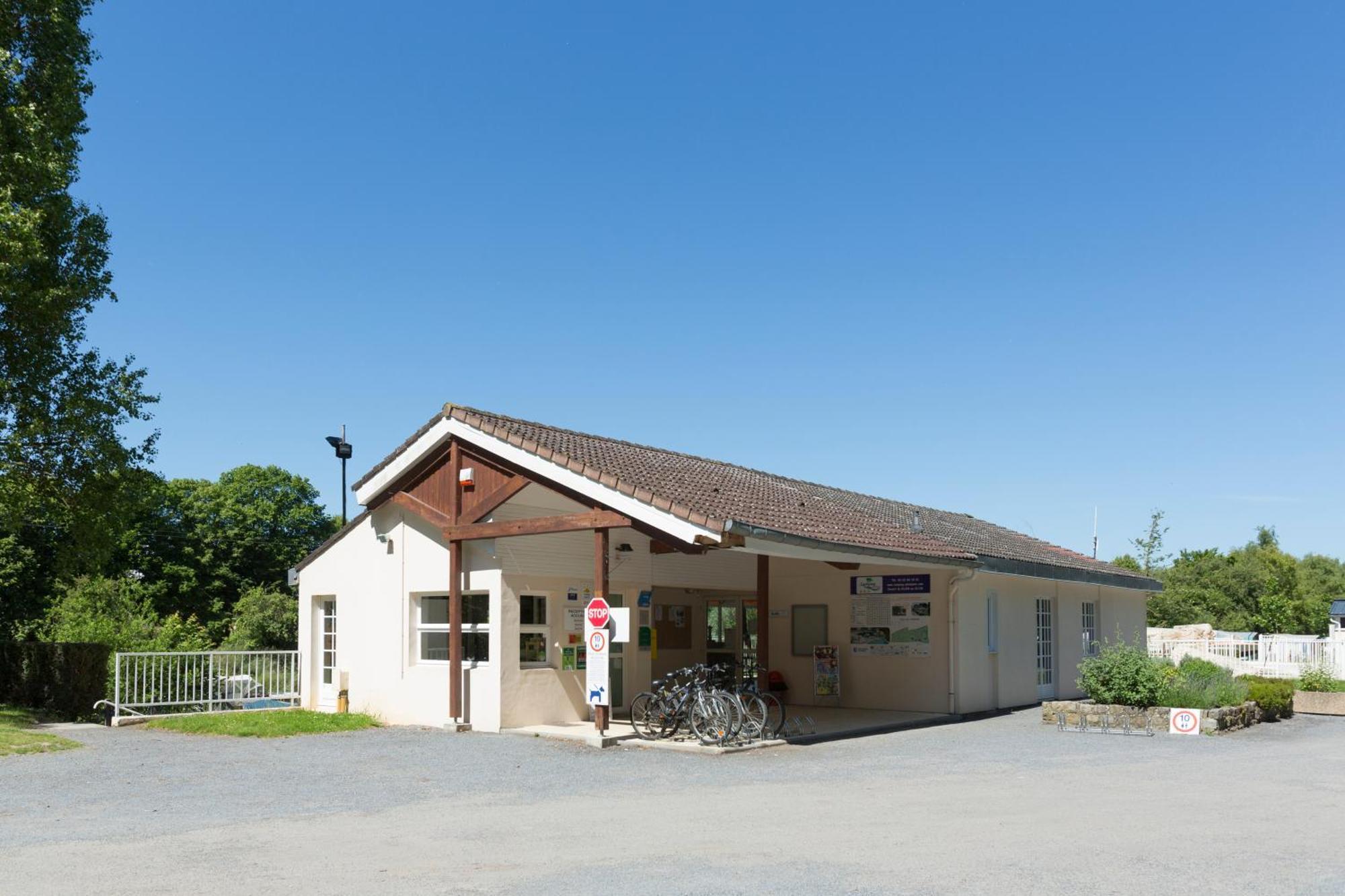 Camping Du Port De Plaisance Péronne Buitenkant foto